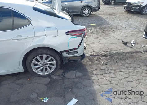 2022 Toyota Camry Le из США, поврежденный, VIN 4T1C11AK6NU049330